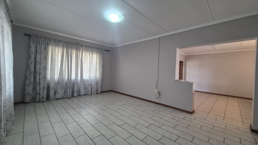 3 Bedroom Property for Sale in Meiringspark Western Cape